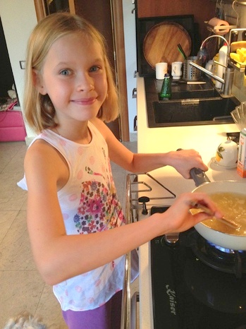 Эксперимент Мамы.ру: ребенок готовит ужин 1